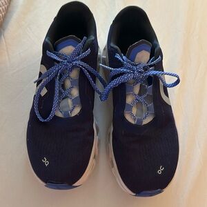 On cloud monster blue size 10